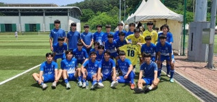 차지!.. - ┃한국축구신문 기사┃ - 한국축구신문 진위FC, 용인시축구센터 덕영 금석배, 청룡기 이어 권역리그 우승으로 2관왕. 차지!..