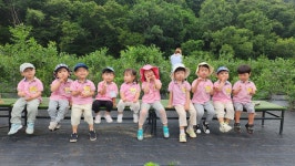 화랑어린이집에서 블루베리 농장에 다녀왔어요 🍇 - 화랑행사 및 견학 - 국공립 화랑어린이집 입니다. 화랑어린이집에서 블루베리 농장에... 