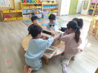 향나무반 ♡ - 수업시간 앨범 - 큰산어린이집 향나무반 ♡