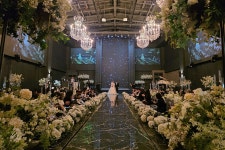 동기 서 옥분 씨 아들 혼례 (2025.11.08 오후4:20) - 퀸벨호텔 9층... 동기 서 옥분 씨 아들 혼례 (2025.11.08 오후4:20) - 퀸벨호텔 9층