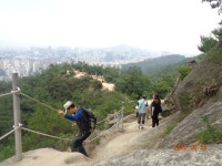 ＜1＞서대문독립공원-자락길입구-북카페쉼터-전망대-고은초교갈림길-숲속무대-무악정-안산정상(봉수대)-백암약수-한성과학교-독립문역... 
