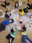 🌜즐거운 어린이날🎈 - 해를 품은 달님반 - 탑석아이랜드어린이집 🌜즐거운 어린이날🎈