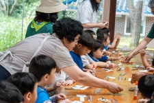 5세 대아유아숲 및 산림문화체험 - 어린이집행사앨범 - 송천동트는어린이집 5세 대아유아숲 및 산림문화체험