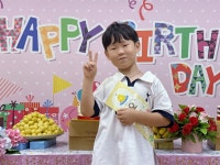 6월 생일축하식🥳🎉🎂🎊🎁 - 맑은샘물(7세박지애선생님) - 송천동트는어린이집 6월 생일축하식🥳🎉🎂🎊🎁