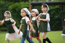 딸기고추장 만들기 체험 - kbs방송국 광장 - 어린이집행사앨범 - 송천동트는어린이집 딸기고추장 만들기 체험 - kbs방송국 광장