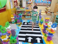 쌓기, 역할 ㅡ 횡단보도 건너기 - 달님반 - 삼천포 큰별어린이집 쌓기, 역할 ㅡ 횡단보도 건너기