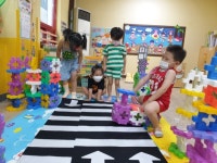 쌓기, 역할 ㅡ 횡단보도 건너기 - 달님반 - 삼천포 큰별어린이집 쌓기, 역할 ㅡ 횡단보도 건너기