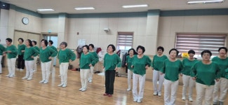 2025.11.25 건강지원센터 노래교실 홍성공연 준비 - 금산읍~건강누리 (화)10:30 - ♬박경례 허스키 명품 노래교실 2025.11.25 건강지원센터... 