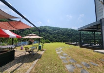 8억5천만원 - ―홍천,횡성 토지/주택 - 양평땅과 전원주택 홍천군 서면 잠실역1시간 토지700평,건평80평 카페,애견펜션매매 8억5천만원