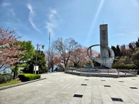 (초량이바구길~민주공원과 겹벚꽃 탐방) - ´″´°³о♡ 정기산행 후기 - 일보백양산악회 4월 정기산행 후기(초량이바구길~민주공원과 겹벚꽃 탐방)