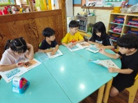 꼬모아르떼ㆍ책읽는 아이들 - 슬기롭고지혜로운친구들 - 꿈돌이예능어린이집 꼬모아르떼ㆍ책읽는 아이들