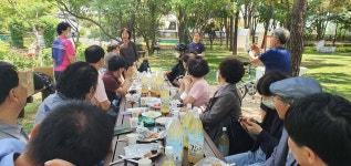 [2022년 5월 31일]오전반 친교점심모임 안내 및 생생화보 - 정현숙탁구교실 - 한국여성탁구연맹 [2022년 5월 31일]오전반 친교점심모임 안내... 