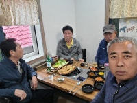 2025년5월16일 용두동 오늘은 칼국수에서 퇴직 모임 중에 - ♡--추억과의 만남 - KT공우회(KT링커스,KT텔레캅) KT공우회(KT링커스,KT텔레캅)