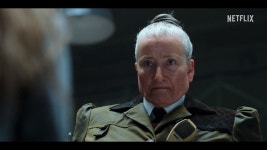 넷플 뮤지컬 마틸다 트런치불 원장 - 악플달면 쩌리쩌려버려 - ＊여성시대＊ 차분한 20대들의 알흠다운 공간 ...