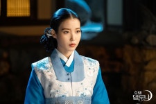 [호텔 델루나] 장만월 코디 모음.jpg (스압) - 악플달면 쩌리쩌려버려... 차분한 20대들의 알흠다운 공간 [호텔 델루나] 장만월 코디 모음.jpg (스압)