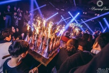 버닝썬 마약(물뽕)+강간+폭행 사건 발생 한달 후 그 자리에서 생일파티... 마약(물뽕)+강간+폭행 사건 발생 한달 후 그 자리에서 생일파티한 승리