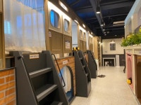 혼자 놀기 좋은 만화카페 - 악플달면 쩌리쩌려버려 - ＊여성시대＊ 차분한 20대들의 알흠다운 공간 혼자 놀기 좋은 만화카페