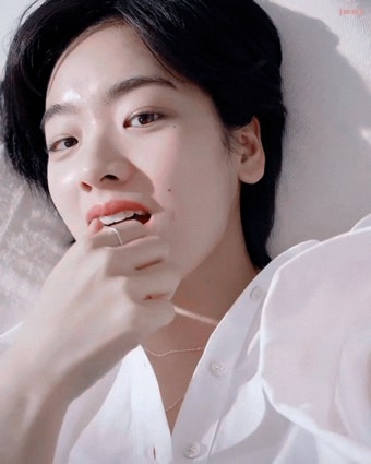 아이유 콘서트 보러 간 박은빈,이주영 - 악플달면 쩌리쩌려버려 - ＊여성시대＊ 차분한 20대들의 알흠다운 공간 아이유 콘서트 보러 간 박은빈...