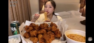 일본인이 한국 여행 와서 먹는 배달 음식 종류 - 악플달면 쩌리쩌려버려 - ＊여성시대＊ 차분한 20대들의 알흠다운 공간 일본인이 한국 여행 와서... 
