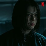 한소희 주연 넷플릭스 '마이 네임' 스틸컷 - 악플달면 쩌리쩌려버려... 차분한 20대들의 알흠다운 공간 한소희 주연 넷플릭스 '마이 네임' 스틸컷