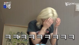 더쿠 - 소미와 조현아가 머리 스타일을 바꾸고 나타났을때