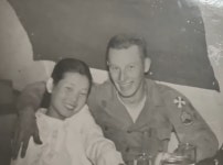 레딧 화제의 한·미 커플…제가 그 아기예요! [소셜픽] - 악플달면... 여성시대＊ 차분한 20대들의 알흠다운 공간 레딧 화제의 한·미 커플…