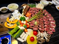거제도 만족도, 가성비 쩔었던 맛집 두 곳 추천 - 콧멍에트💛잇게짤털... 20대들의 알흠다운 공간 거제도 만족도, 가성비 쩔었던 맛집 두 곳 추천