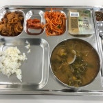구내식당 밥🍚 - 악플달면 쩌리쩌려버려 - ＊여성시대＊ 차분한 20대들의 알흠다운 공간 구내식당 밥🍚
