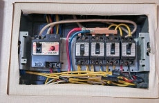 퓨즈나간 배선용차단기(두꺼비집) 셀프교체한 후기 - 콧멍에트... 차분한 20대들의 알흠다운 공간 퓨즈나간 배선용차단기(두꺼비집) 셀프교체한 후기