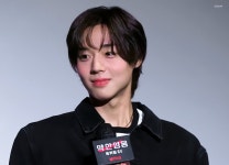 아이돌 출신이라 그런지 드라마GV에서 팬서비스는 일단 다해주고 보는 박지훈 - 악플달면 쩌리쩌려버려 - ＊여성시대＊ 차분한 20대들의... 