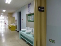 요즘 초중고등학교에 대부분 있다는 시설.jpg - 악플달면... 차분한 20대들의 알흠다운 공간 요즘 초중고등학교에 대부분 있다는 시설.jpg