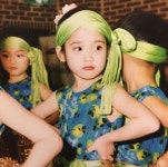 아이유 애기때 사진 모음.jpg - 악플달면 쩌리쩌려버려 - ＊여성시대＊ 차분한 20대들의 알흠다운 공간 아이유 애기때 사진 모음.jpg
