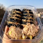 신촌에서 꼭 먹어야 한다는 김밥 - 악플달면 쩌리쩌려버려 - ＊여성시대＊ 차분한 20대들의 알흠다운 공간 신촌에서 꼭 먹어야 한다는 김밥