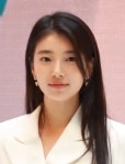 드라마 두바이 촬영으로 피부가 탄 수지.jpg - 악플달면 쩌리쩌려버려... 20대들의 알흠다운 공간 드라마 두바이 촬영으로 피부가 탄 수지.jpg