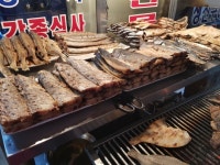 여러가지 생선구이와 백반을 맛 볼 수 있는 서울 종로구 동대문생선구이골목 - 악플달면 쩌리쩌려버려 - ＊여성시대＊ 차분한 20대들의 알흠다운... 