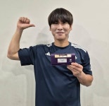 야구) 친정팀에 창억떡 돌린 야선 - 악플달면 쩌리쩌려버려 - ＊여성시대＊ 차분한 20대들의 알흠다운 공간 야구) 친정팀에 창억떡 돌린 야선