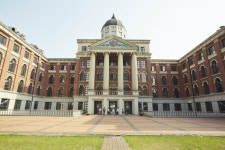 대학교가 배경인 가수 뮤비들 - 악플달면 쩌리쩌려버려 - ＊여성시대＊ 차분한 20대들의 알흠다운 공간 대학교가 배경인 가수 뮤비들