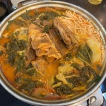 솔직히 볶음밥 먹고 싶어서 해장국 말고 감자탕 시키는 사람?... 알흠다운 공간 솔직히 볶음밥 먹고 싶어서 해장국 말고 감자탕 시키는 사람?