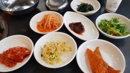인천 용현동 맛집 황성 얼큰오징어찌개 - 악플달면 쩌리쩌려버려... 차분한 20대들의 알흠다운 공간 인천 용현동 맛집 황성 얼큰오징어찌개