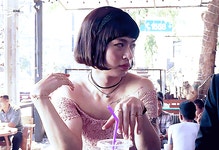 영화 다만 악에서 구하소서에서 트렌스젠더 연기했던 배우 박정민.gif - 인스티즈(instiz) 이슈 카테고리 영화 다만 악에서 구하소서에서... 