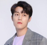 각 mbti별 잘생긴놈 (주기적 라인업 수정) - 악플달면 쩌리쩌려버려... 차분한 20대들의 알흠다운 공간 각 mbti별 잘생긴놈 (주기적 라인업 수정)