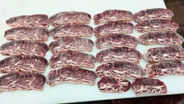 노마진@@품절임박@@🥩 - 감동축산 육류코너 - 부치미네참살이 [감동한우] 명절 cab등급 la갈비및 선물세트및 제수용 예약 받아요🥩 최저가... 