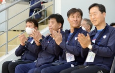 2022년 4개구 연합 춘계대회 - 2022년 협회 앨범 - 사하구배드민턴협회 2022년 4개구 연합 춘계대회