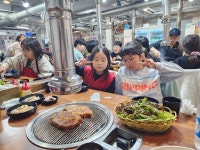 5.1 의왕바운스 실내놀이터 체험 & 돼지갈비 식사 - 2025년 활동사진 - 샤론지역아동센터 5.1 의왕바운스 실내놀이터 체험 & 돼지갈비 식사