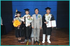 2025-08-23신한대학교대학원)졸업식-2편 - 타지역행사(축제.공연.기념식.특산품) - 파주으름나무 2025-08-23신한대학교대학원)졸업식-2편