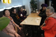 2026-02-25경로당 총회(시집안간돼지집) - 경로당(9통마을)대소행사 - 파주으름나무 2026-02-25경로당 총회(시집안간돼지집)