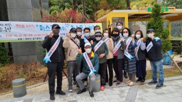 행복한 동행 마스크 나누기 - 류석호 - 의왕시 시니어기자단 행복한 동행 마스크 나누기