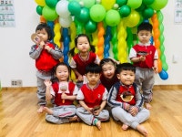 4월30일 - 과일샐러드 만들기 및 거울만들기 - 25년 누리반 사진 - 양정중앙어린이집 4월30일 - 과일샐러드 만들기 및 거울만들기