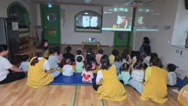 10월 14일- 어린이집 안전공제회 온라인 안전교육 인형극 (뒤죽박죽 곤충나라) - 25년 아름*한울*다솜반 사진 - 양정중앙어린이집 10월 14일... 