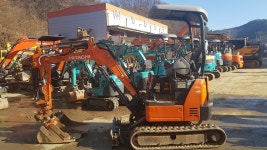 ZX17(17,06) 주기장, 판매가 1800만원 - 버켓3종 - 중고미니굴삭기 - 고려종합건설기계 ZX17(17,06) 주기장, 판매가 1800만원 - 버켓3종